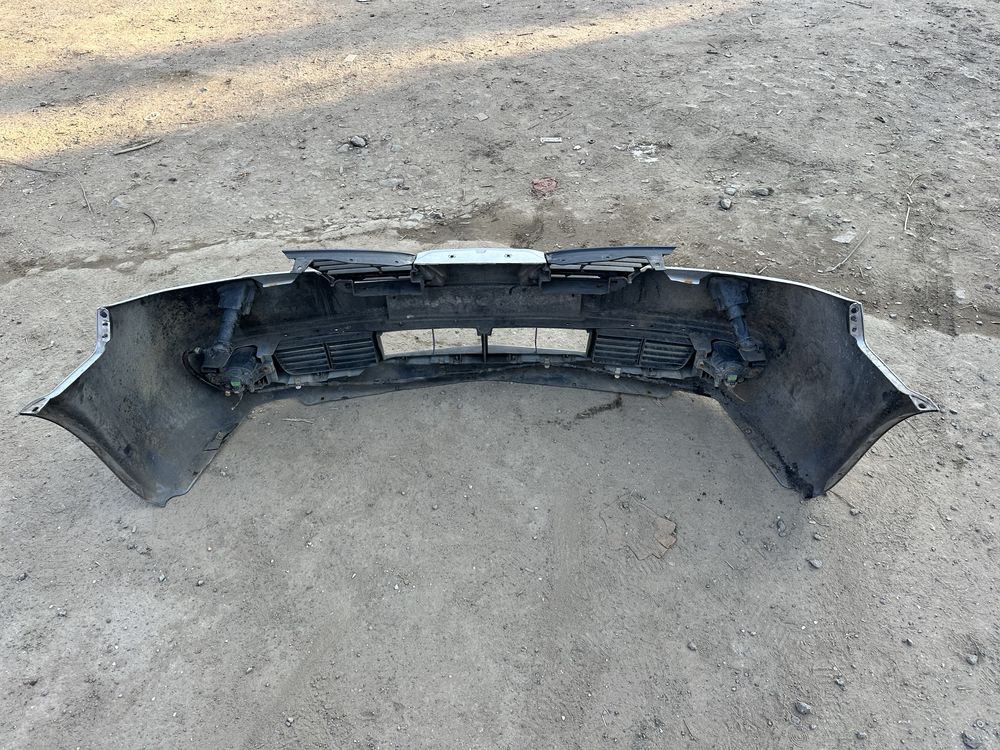 Передній бампер Nissan Primera P12 Нісан Прімєра Прімера П12 2002—2007