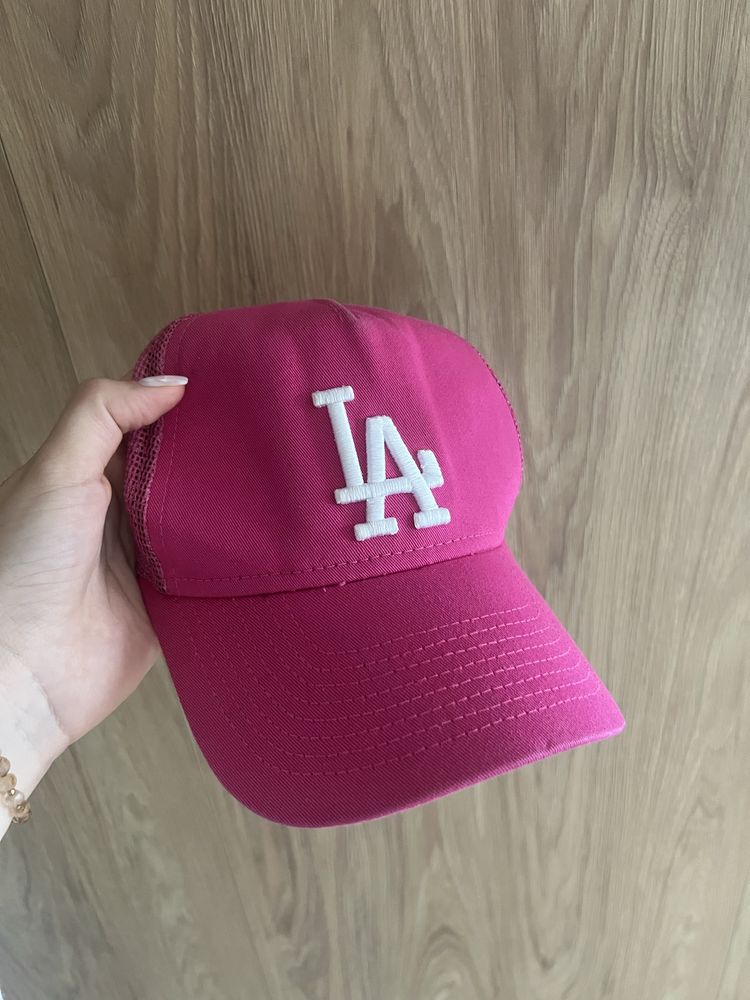 Damska czapka różowa New Era Los Angeles