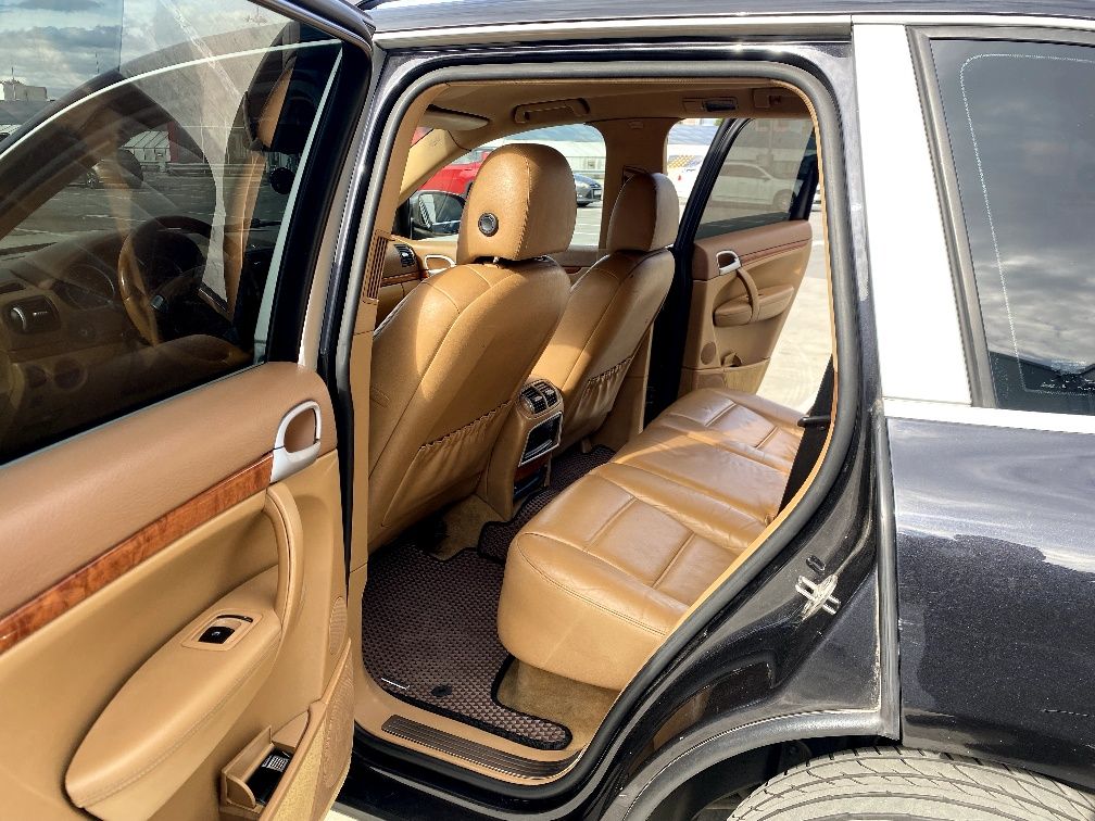Porsche Cayenne 4.5 газ/бенз