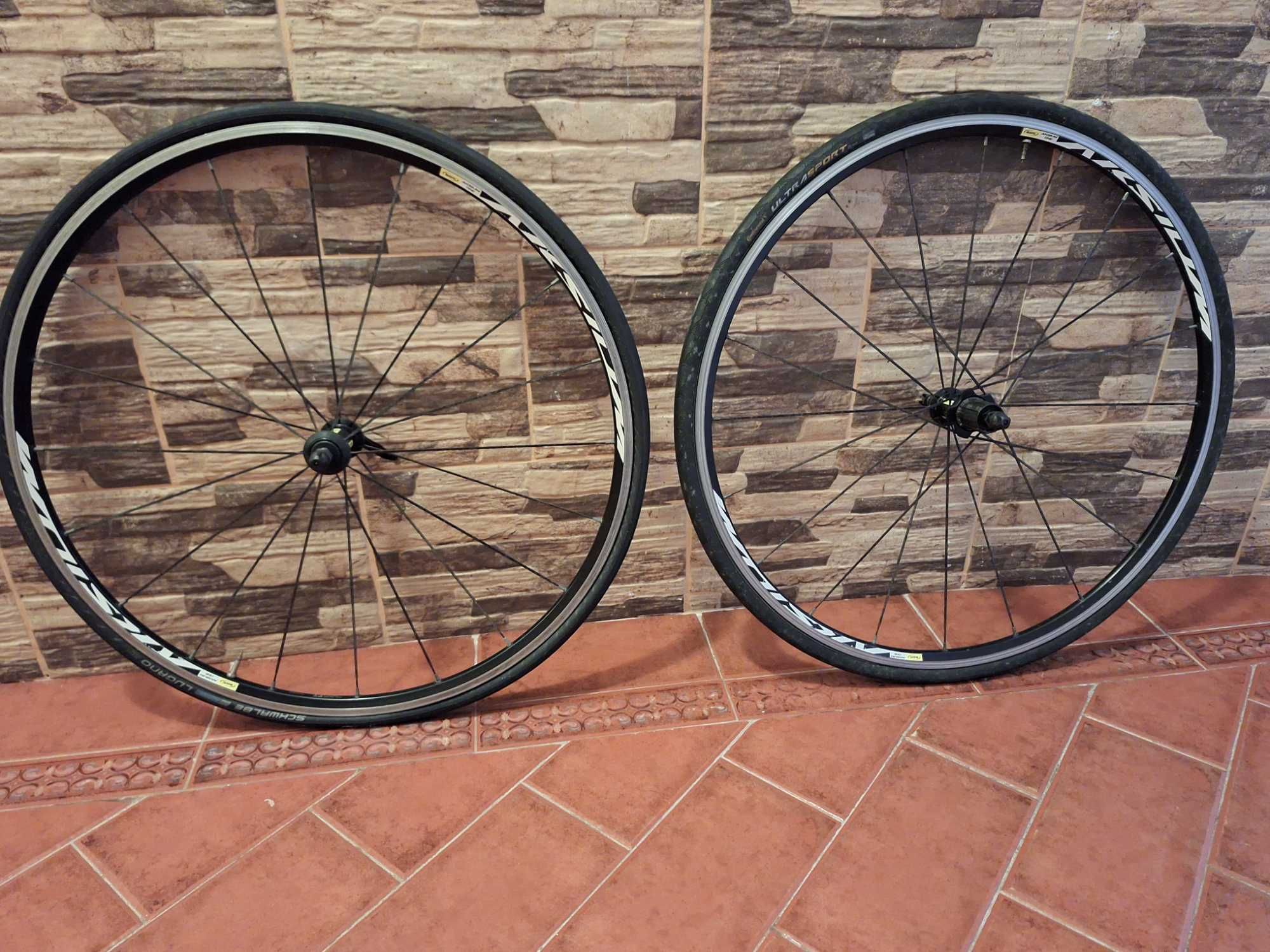 Rodas Mavic Aksium