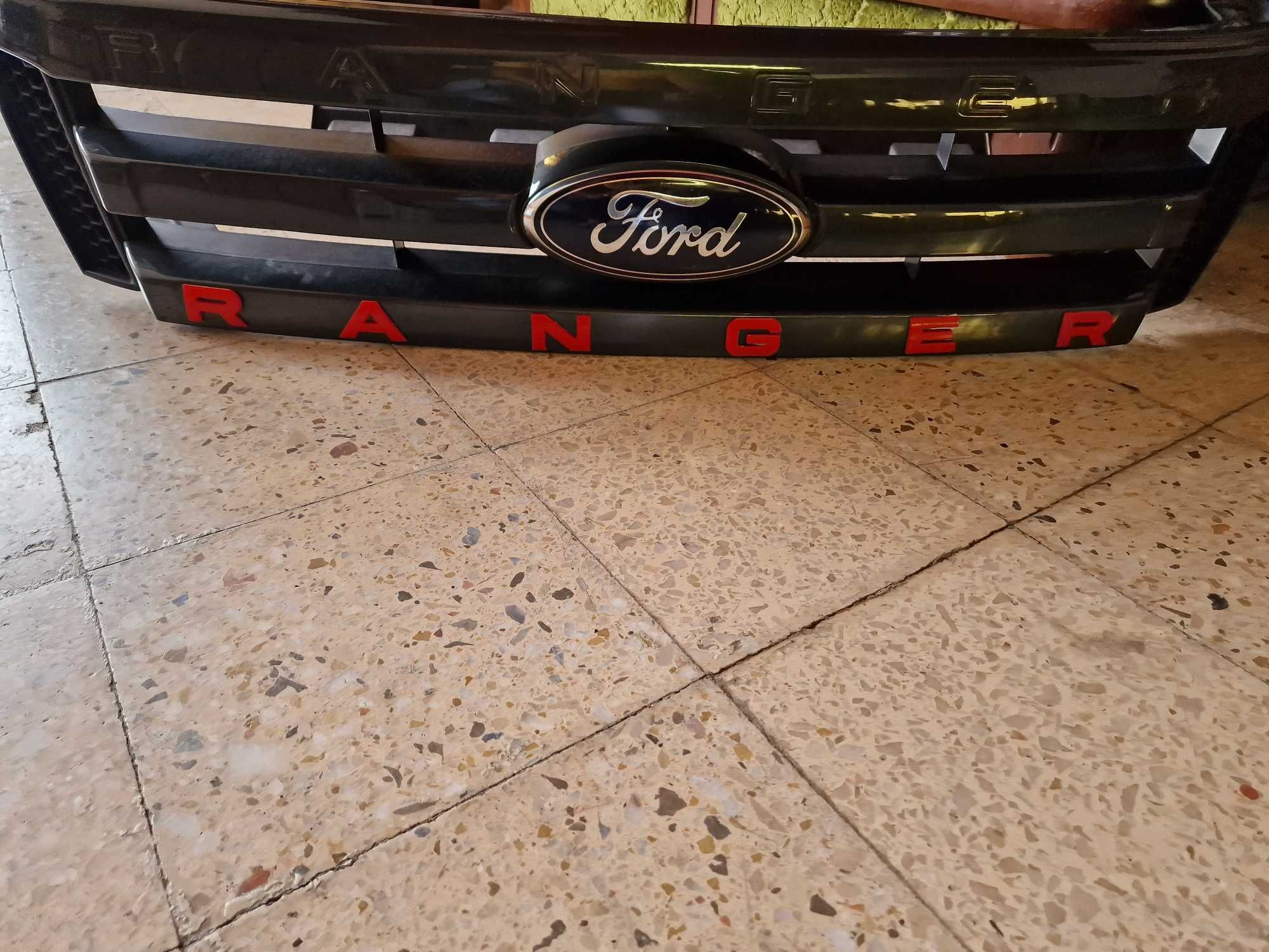 Grelha frontal da ford ranger 3.2   2012