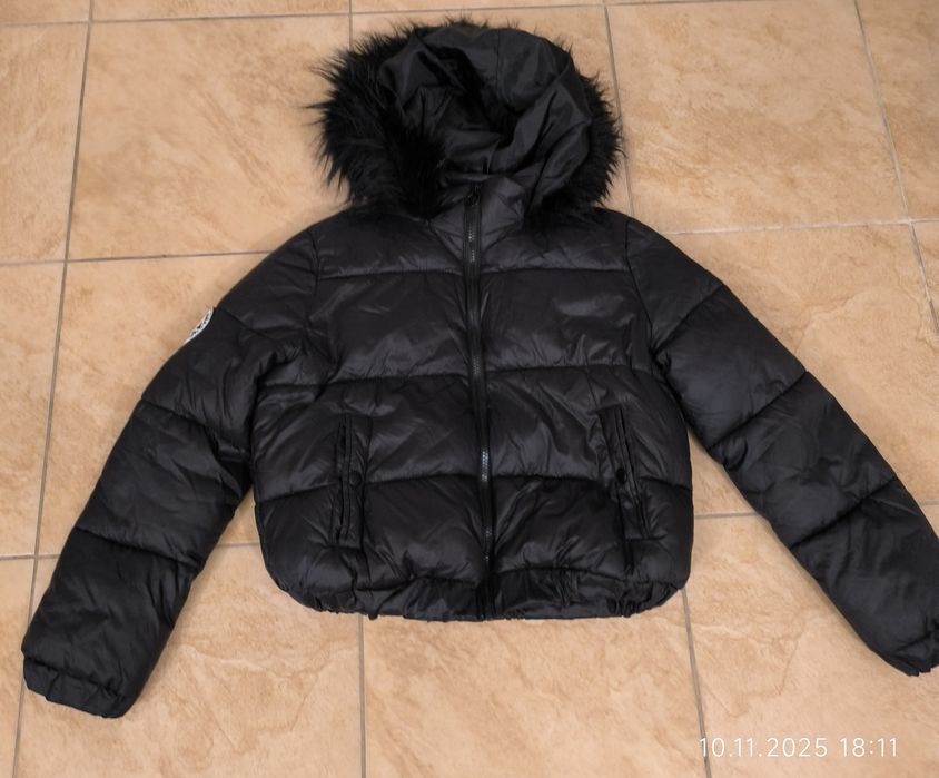 Kurtki używane, różne rozmiary.