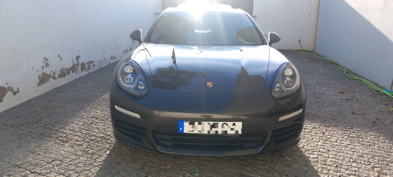 Porsche Panamera 3.0d 2014