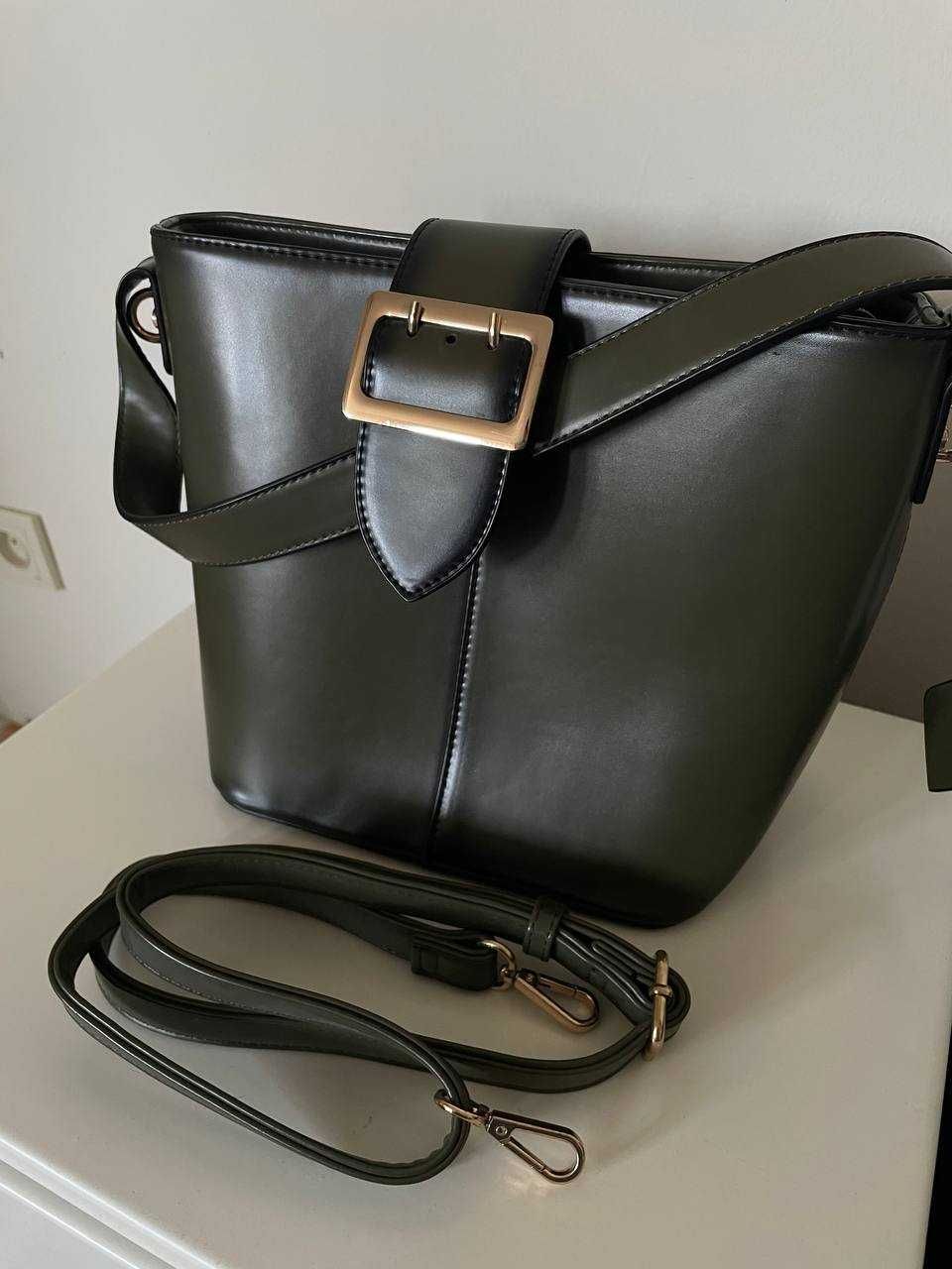 Жіноча сумочка на плече оливкового кольору