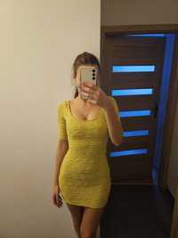 Żółta sukienka Bershka