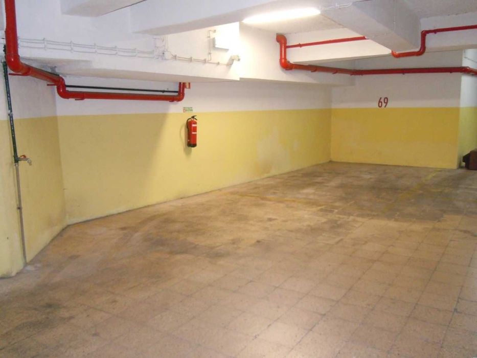 Lugar de garagem no Príncipe Real, Lisboa