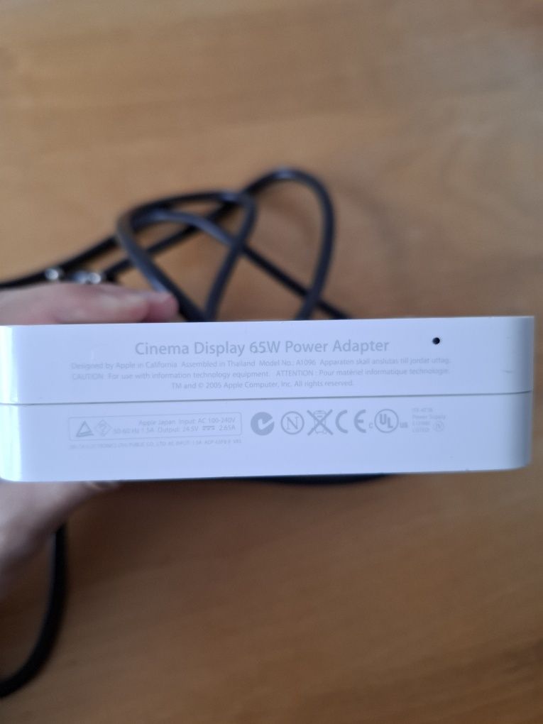 Zasilacz Apple Cinema Display 65W Power Adapter  A1096