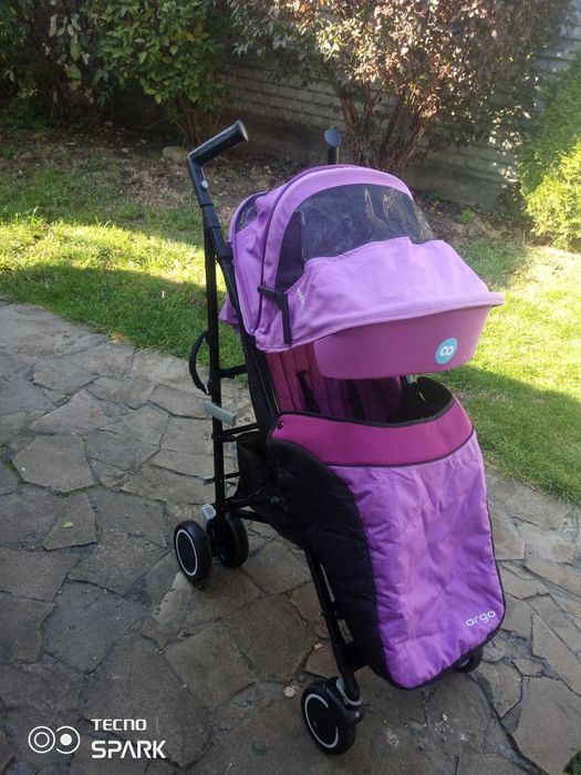 Продам коляску,манеж,машину 4в1 chicco