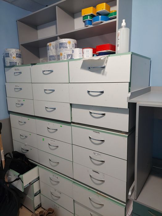 Меблі Вікна Решітки Стекла радіатори