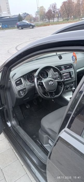 Продається Volkswagen Golf 7