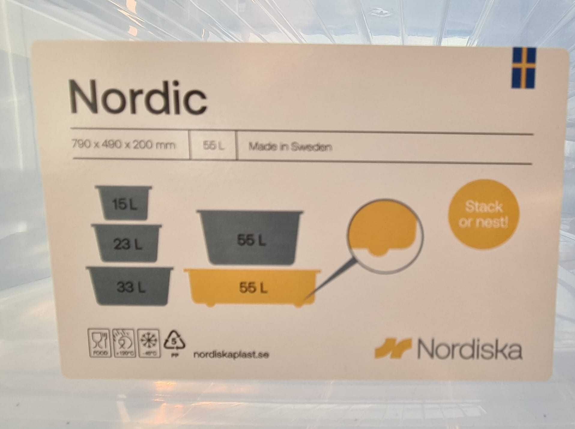 Skrzynia do przechowywania Nordic z kółkami 55L