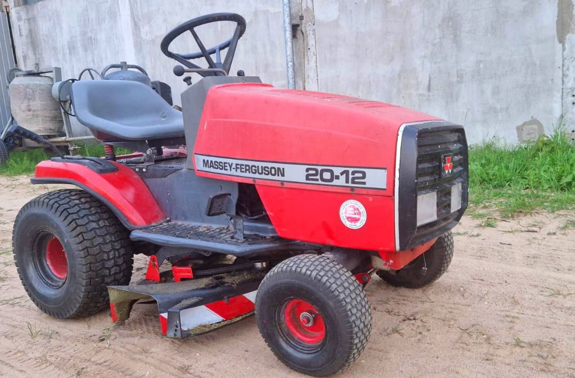 Traktorek/kosiarka/Briggs&stratton/Massey Ferguson