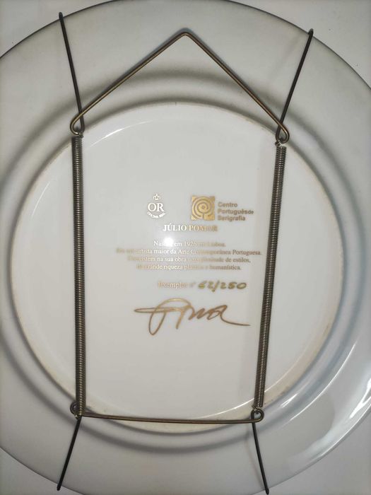 Prato porcelana Julio Pomar O Estudioso