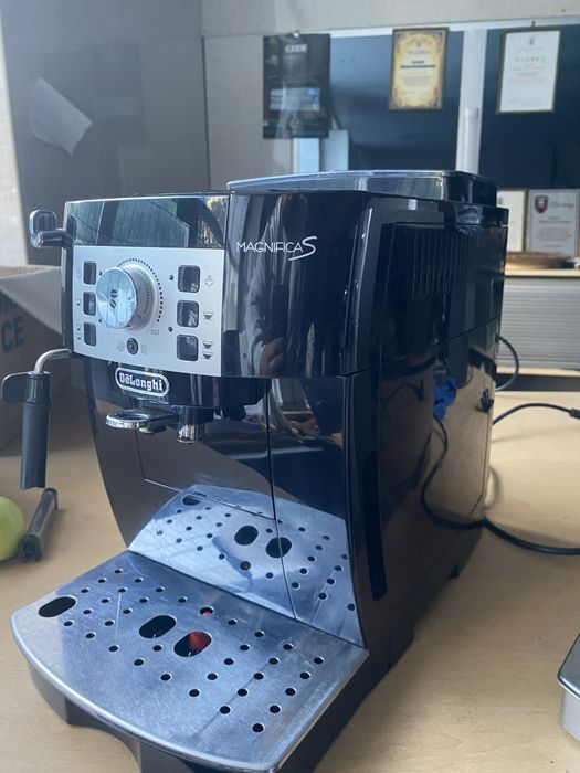 Кавомашина Delonghi Magnifica S