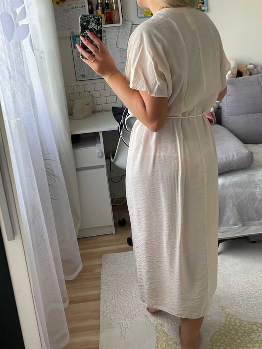 Damska koszulowa sukienka H&M rozpinana narzutka luzna midi XS uniwers