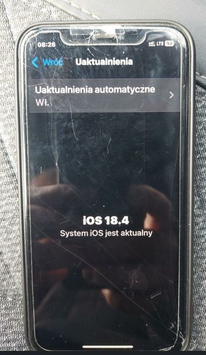 iPhone 11 64 GB  stan baterii 86 %