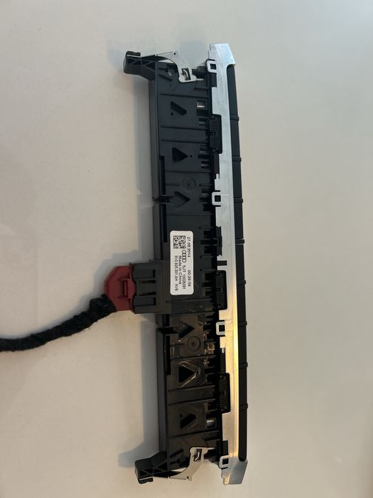 Botões centrais Audi A3 8V