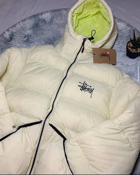 Пуховик Stussy білий