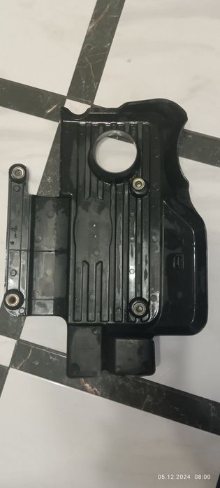 Продам на Ниссан максима а 33