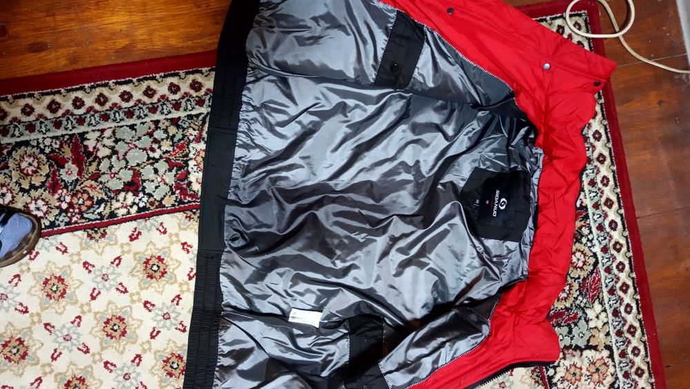 Куртка зимова на манжеті