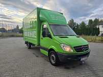 Mercedes Sprinter meblowóz
