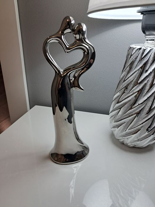 Dekoracja Home&You na komodę figurka ozdoba stojak