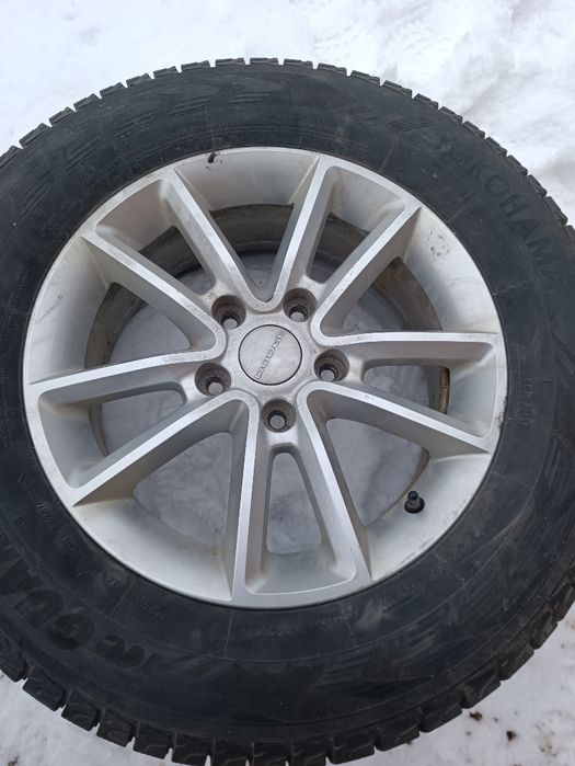 Комплект резины без дисков