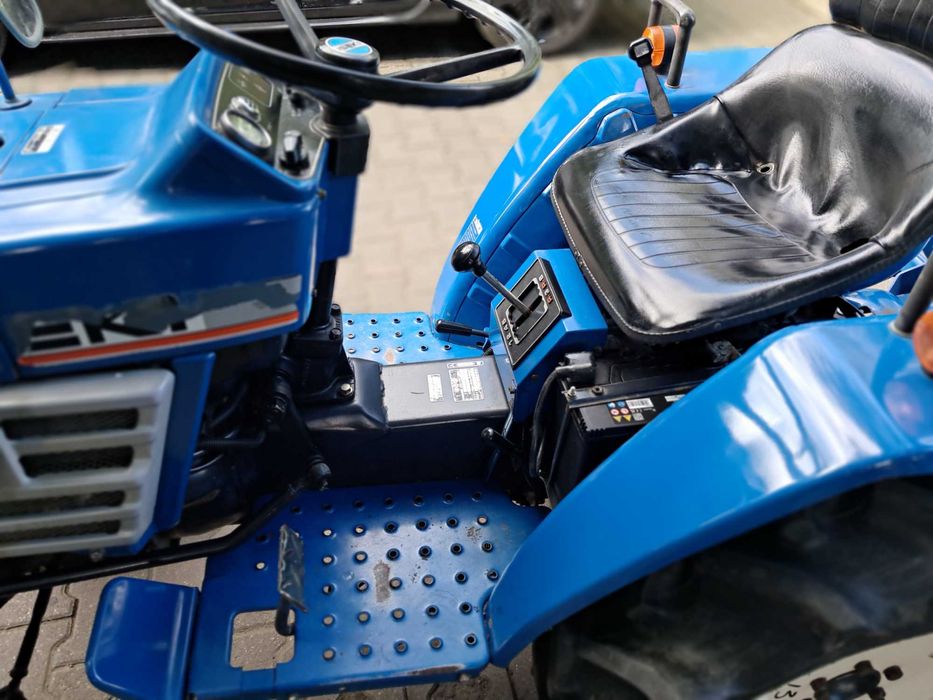 traktorek ISEKI TU 1600 z glebogryzarką, zadbany