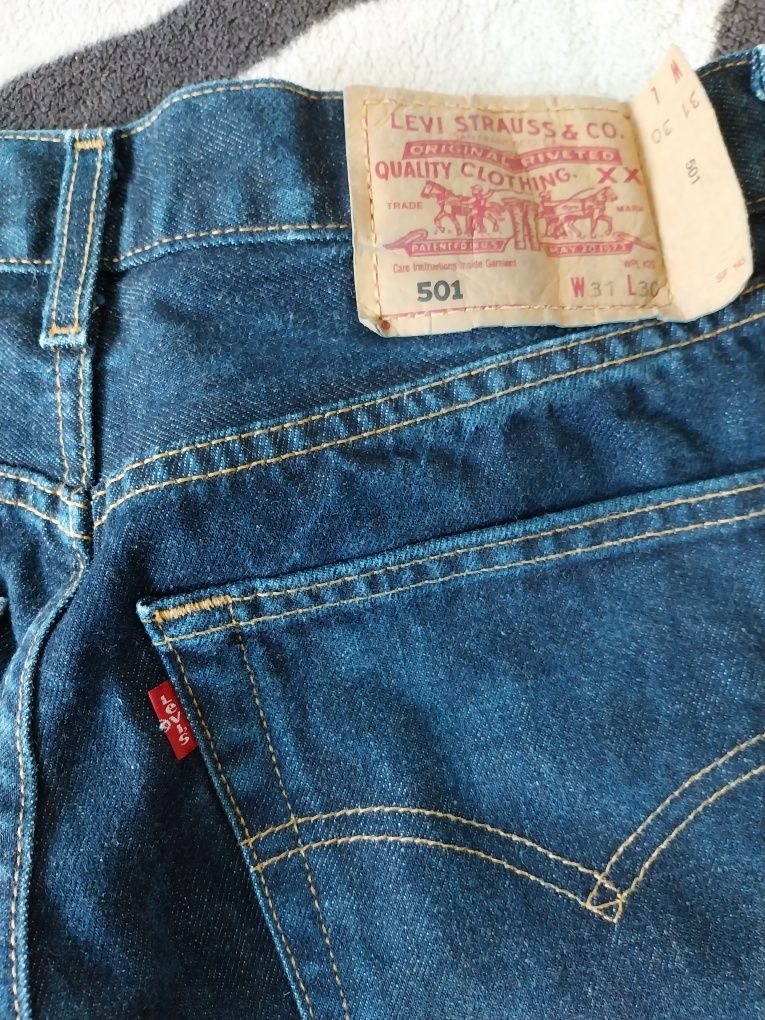 Spodenki jinsowe levis 501