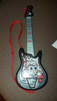 Guitarra do Mickey Mouse