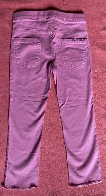 Spodnie różowe 110-116