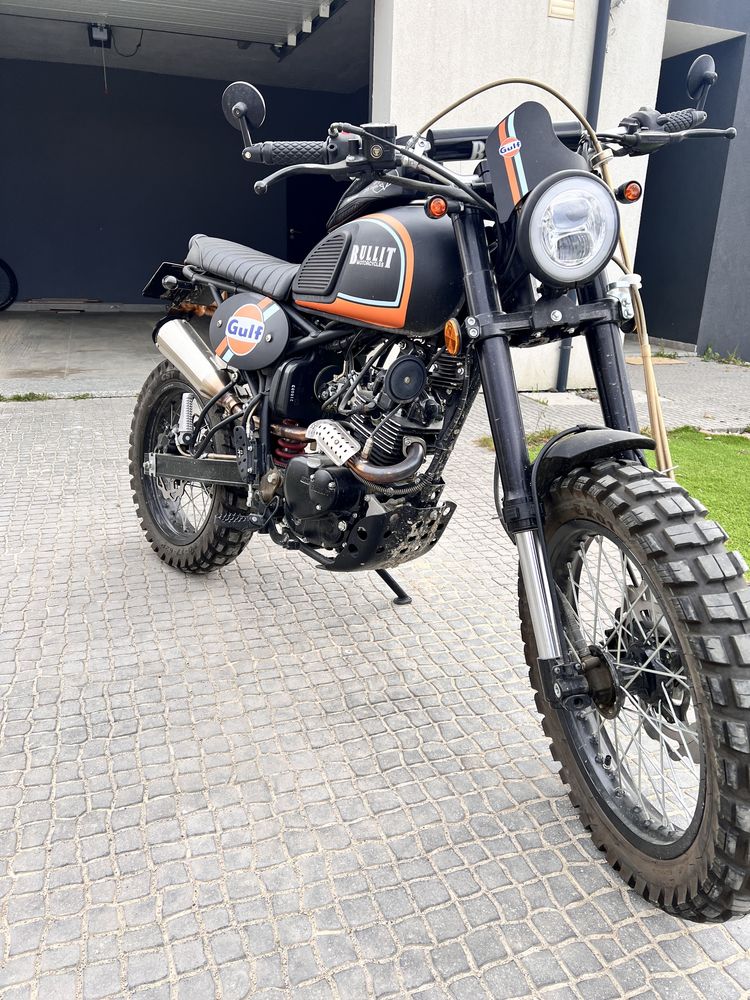 Bullit hero Gulf edition