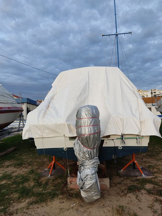 Vendo embarcação Baltt timoneiro 5.30