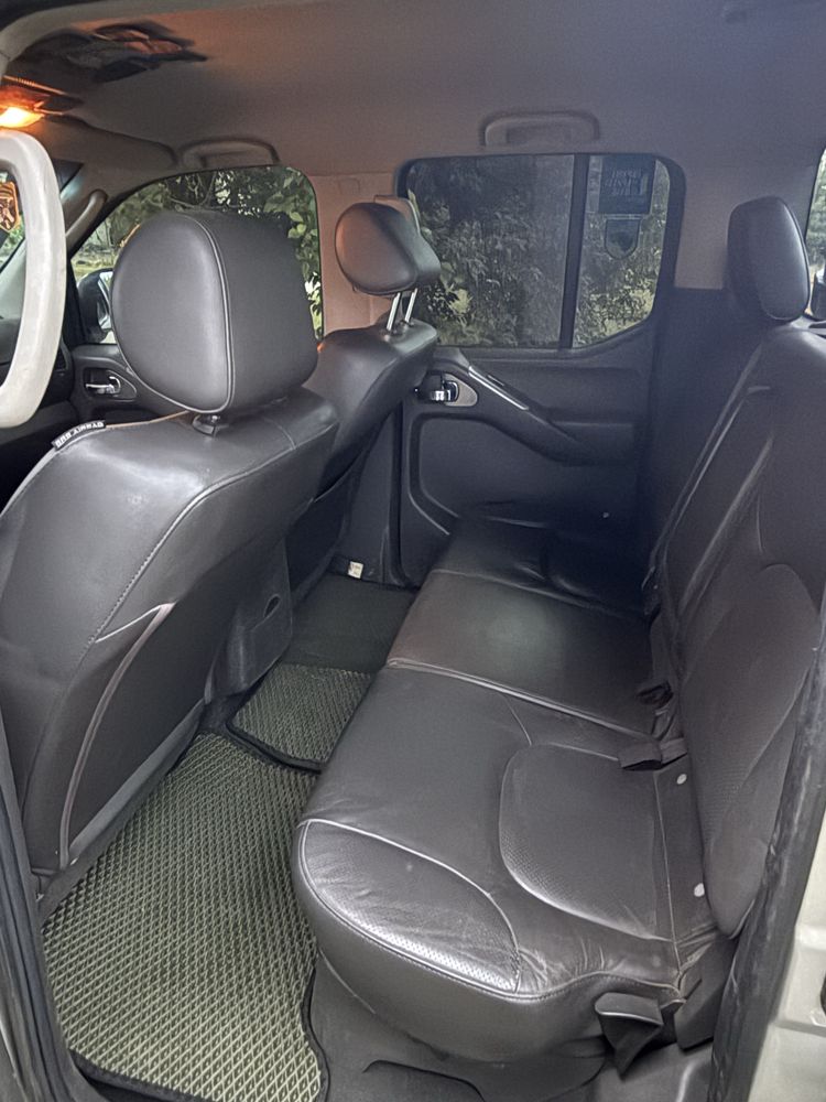 Nissan Navara D40 2.5 дизель 4x4