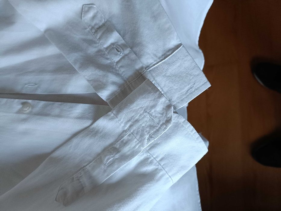 Camisa branca da Benetton