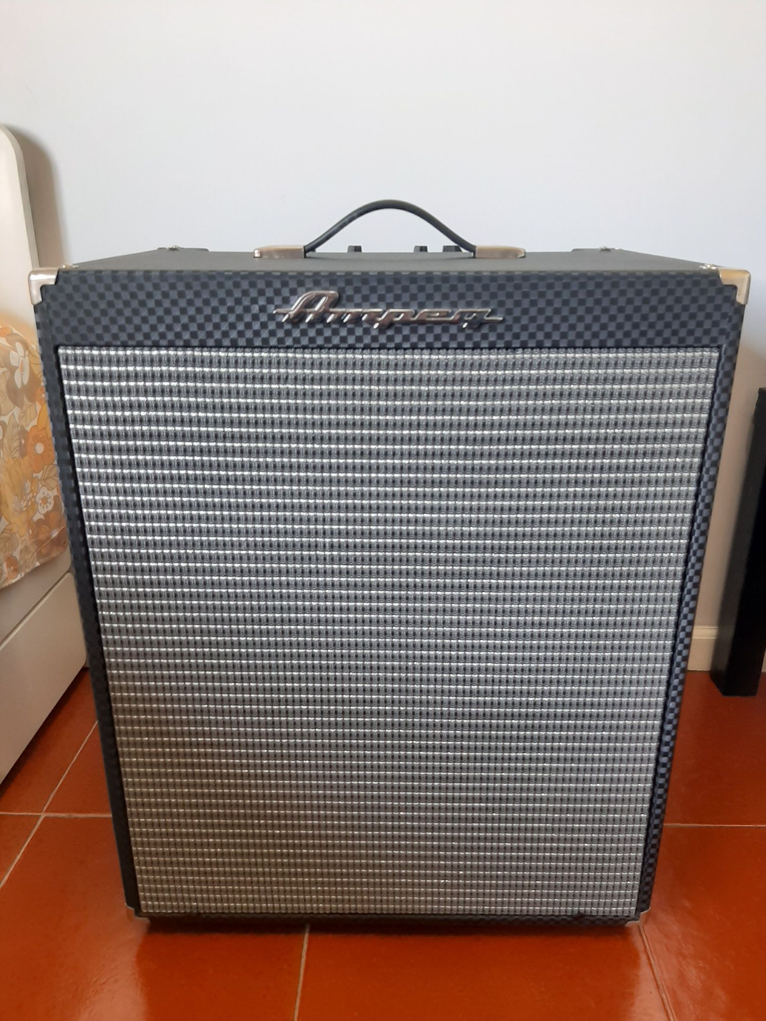 amplificador ampeg RB210 500W,  Rocket Bass