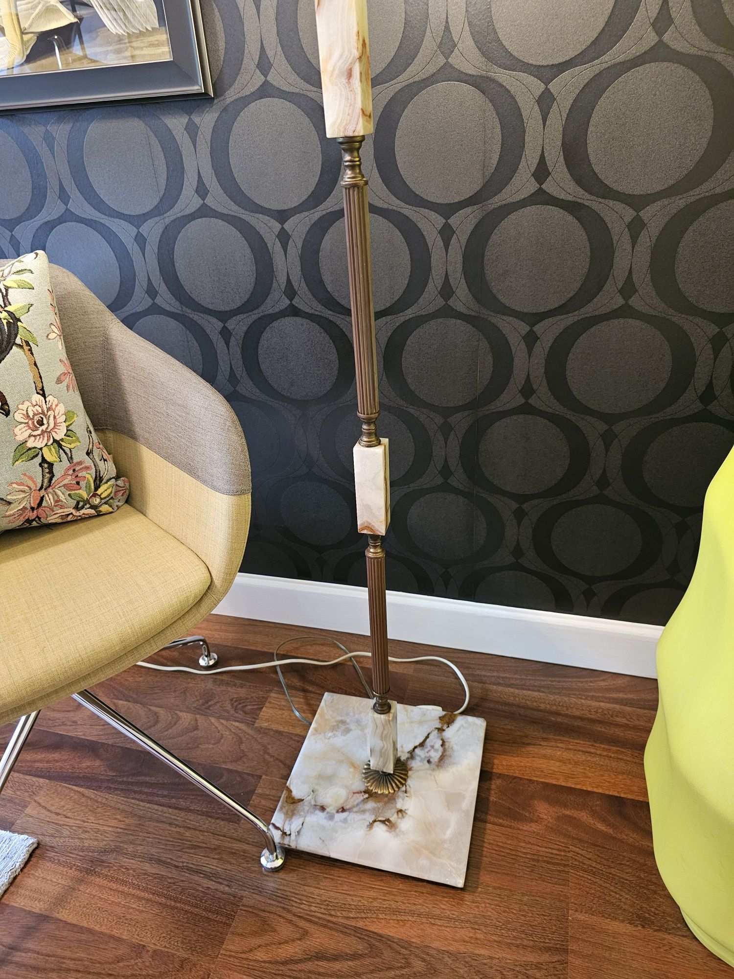 Lampa  stojąca  vintage   marmur