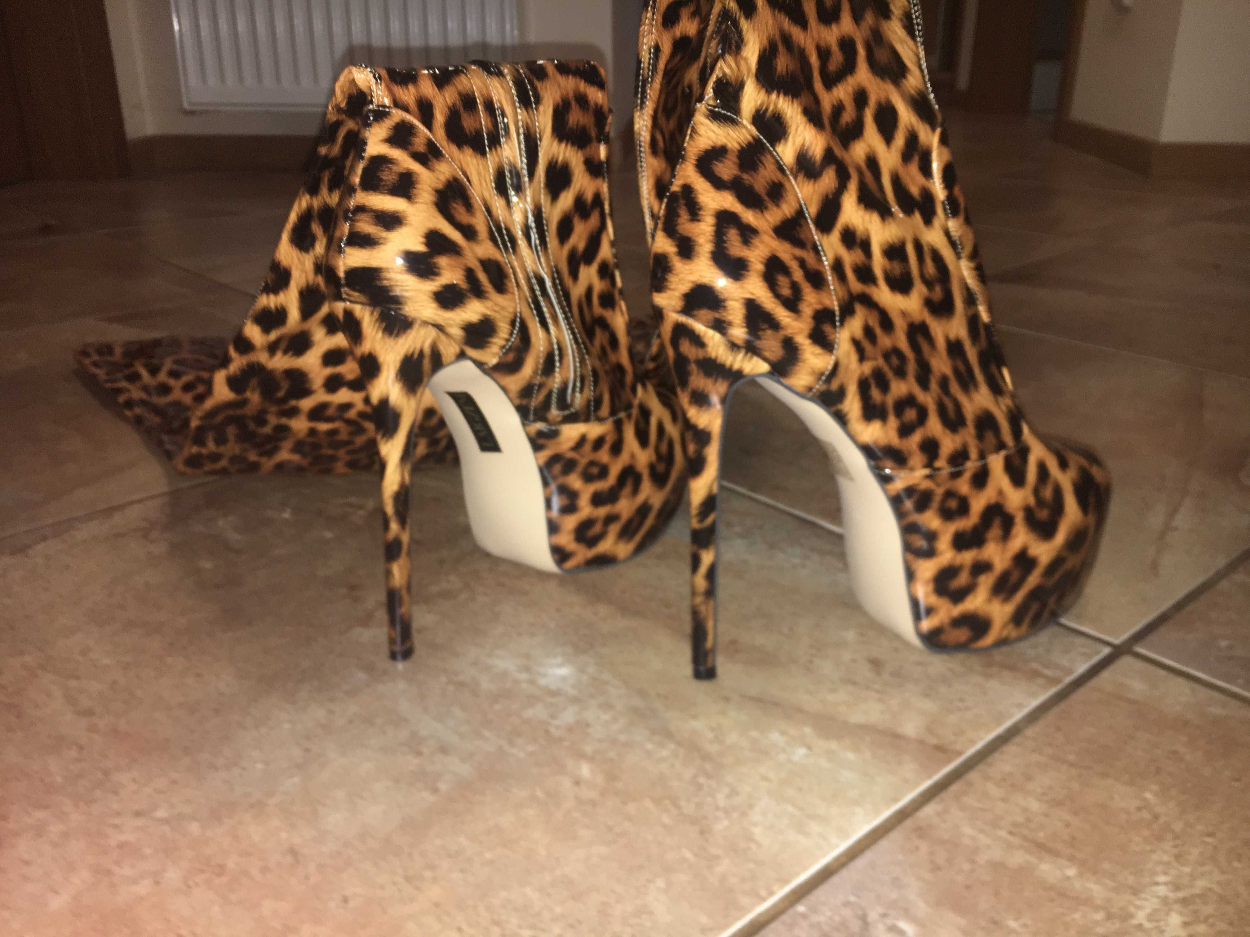 13/ OD RĘKI Nowe buty pantera kozaki kozaczki 40 obcas 15 cm