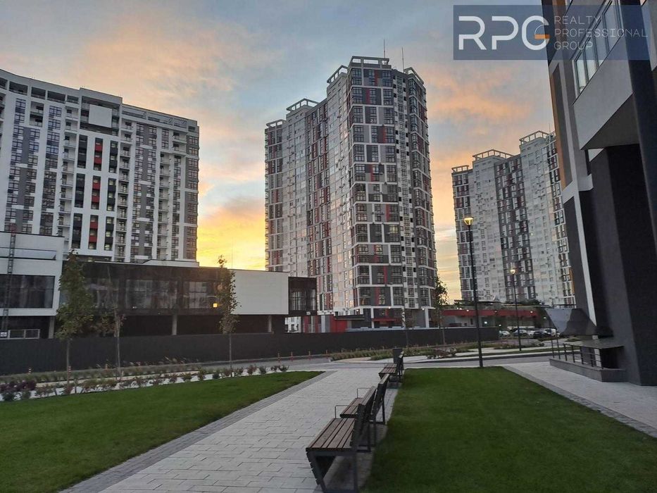 Продаж 1-к квартири в ЖК Русанівська Гавань 62 кв.м з ремонтом