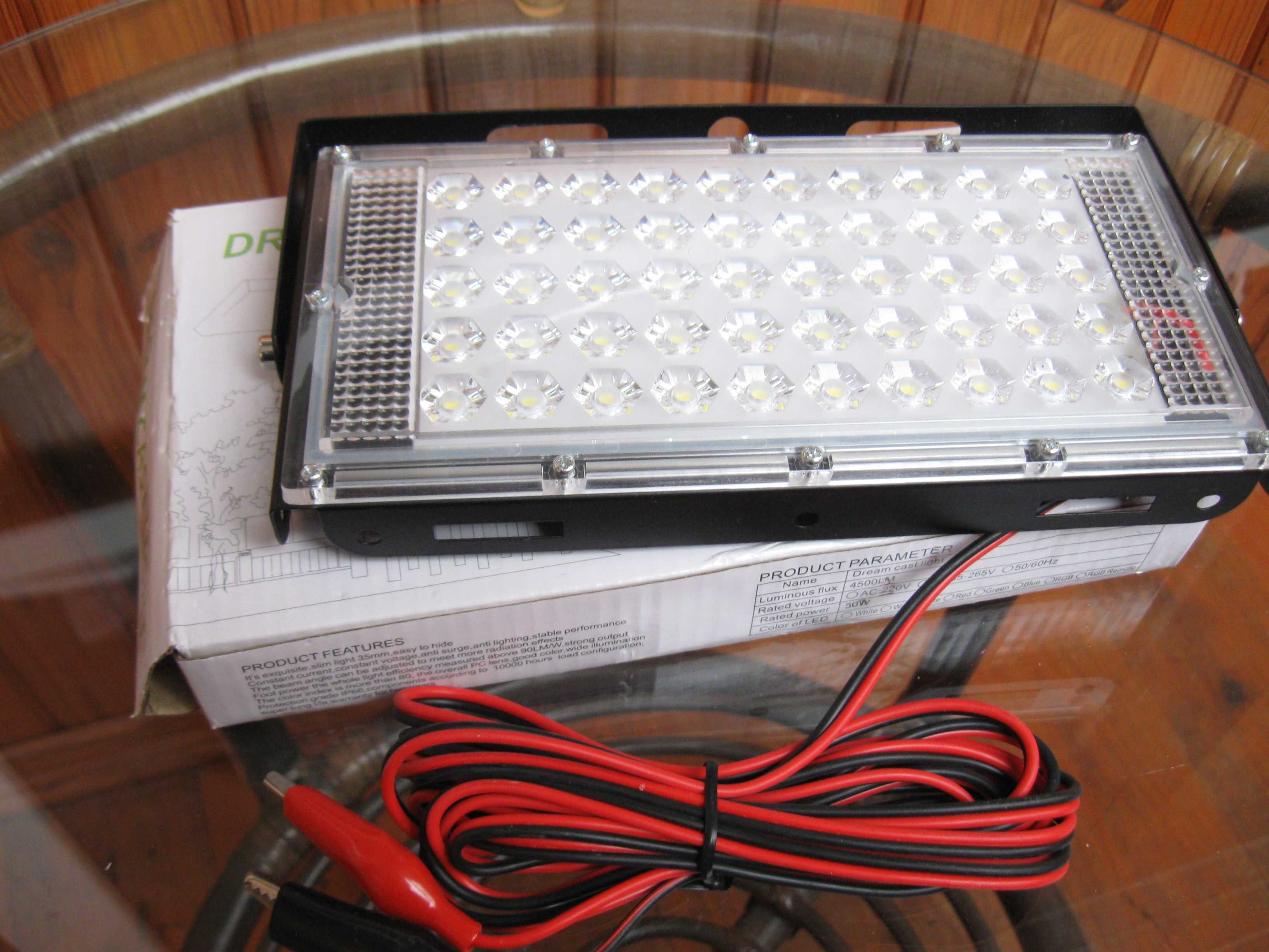 Прожектор 12v 50w IP66 на крокодилах 3 метра 12 вольт 50 ватт