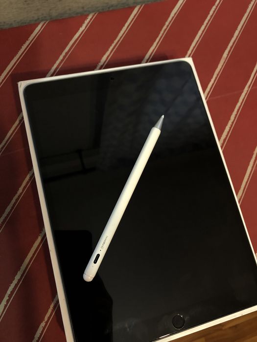 Продам планшет iPad Air 3 2019 10,5’ 64gb