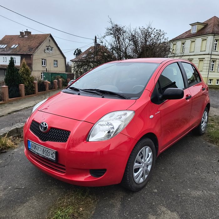 Toyota Yaris II Luna 1.0 benzyna