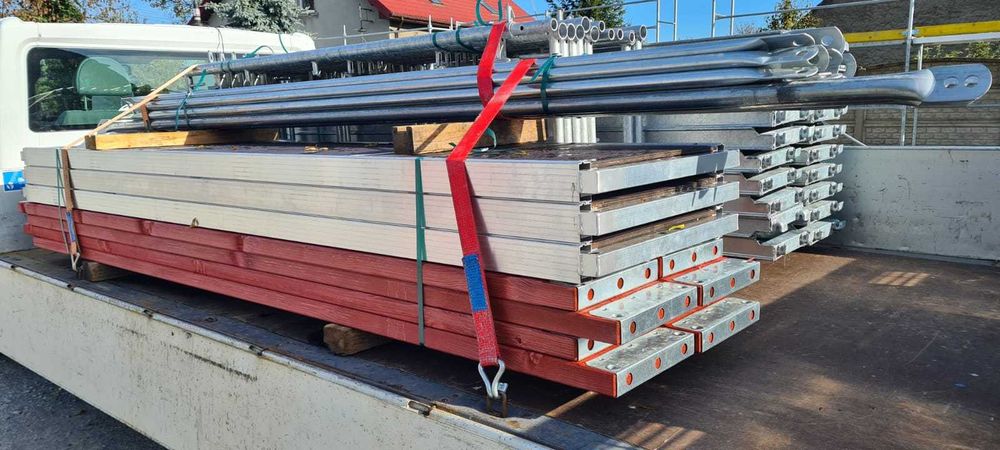 Rusztowanie na ścianę szczytową elewacyjne ~ typ Plettac ~ 120m2 stal