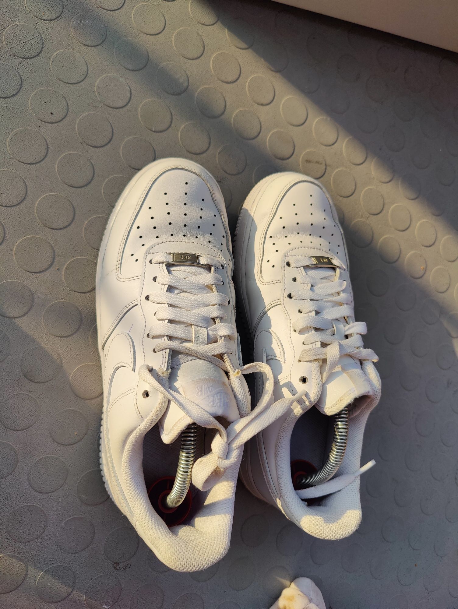 Nike Air force 1 one af1 one 39 białe white drip drill