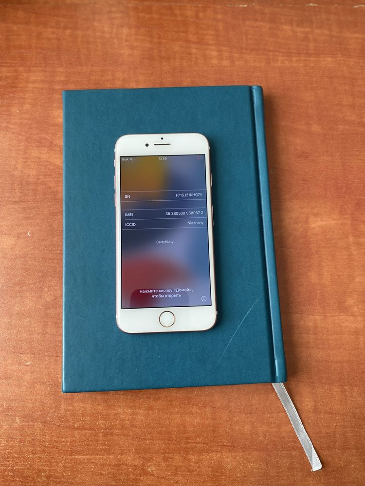 Zablokowany Iphone 7 256gb rose gold