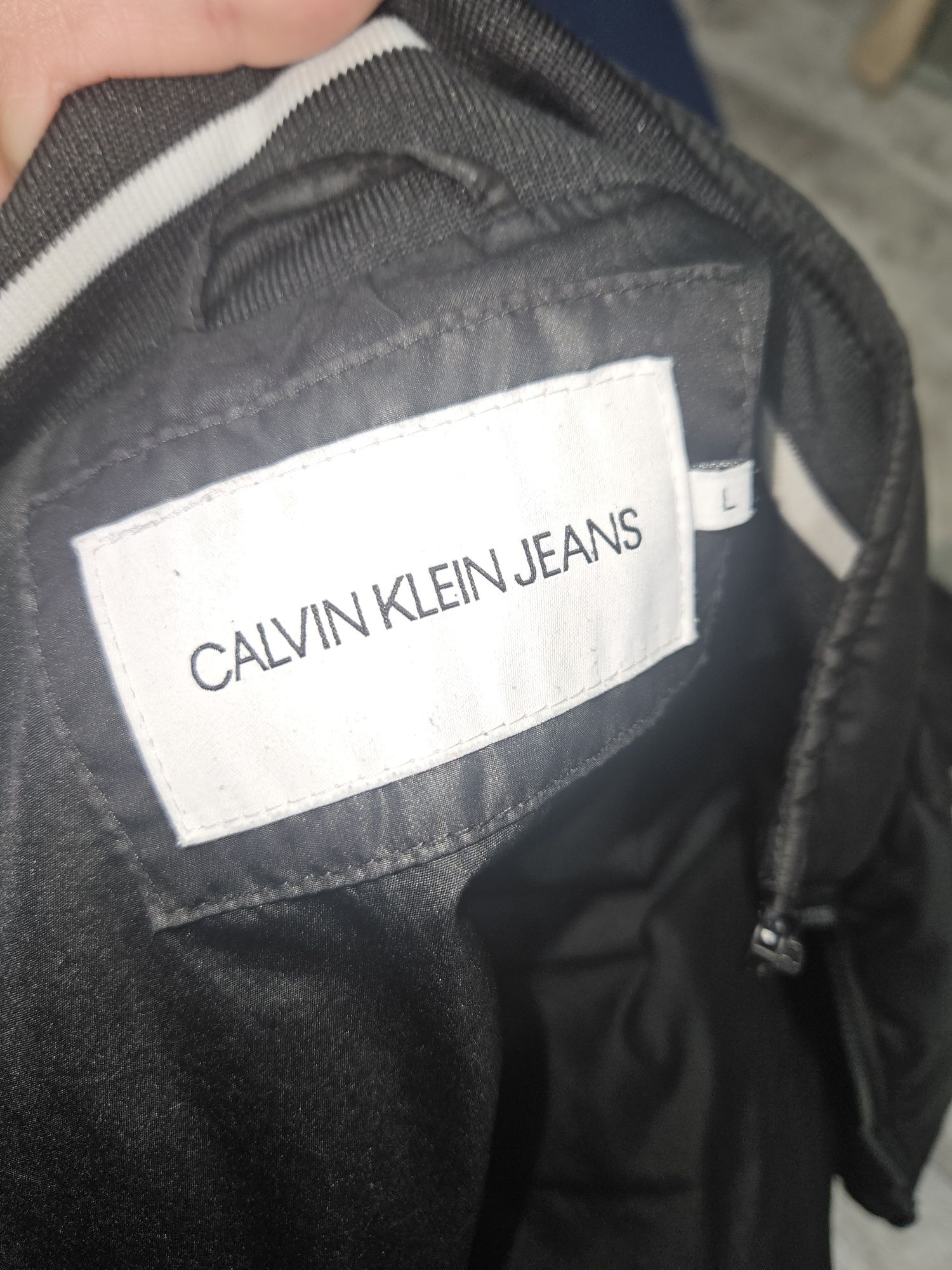 Kurtka meska bomberka zimowa Oryginalna Calvin Klein rozmiar L
