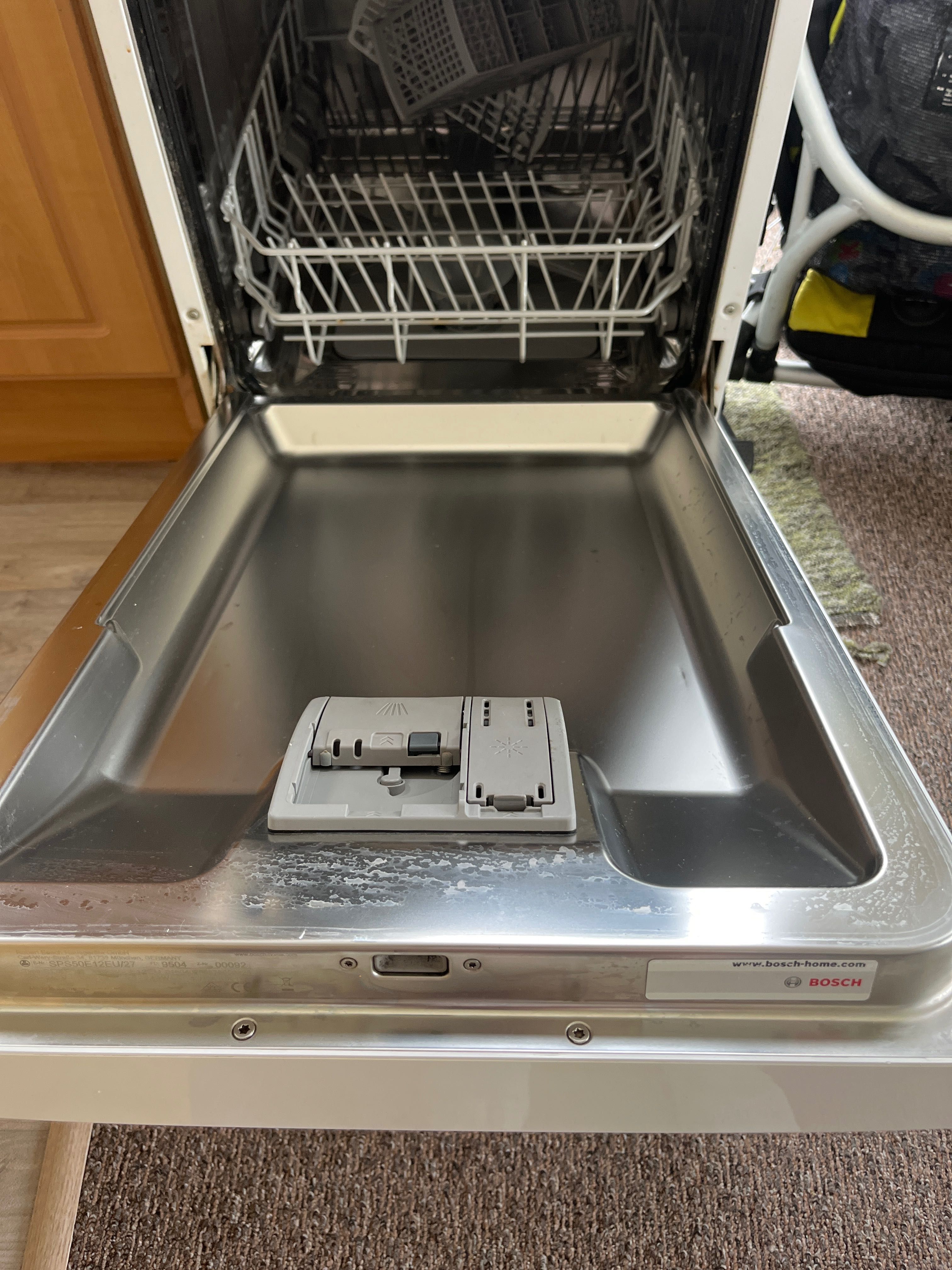 Zmywarka wolnostojaca Bosch AquaStop SPS50E12EU
