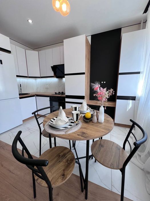 ЖК Молодість Продаж 1к квартири з новим ремонтом,  балкон, ліфт