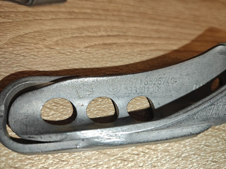 BMW podnóżek kierowcy kpl.L,P