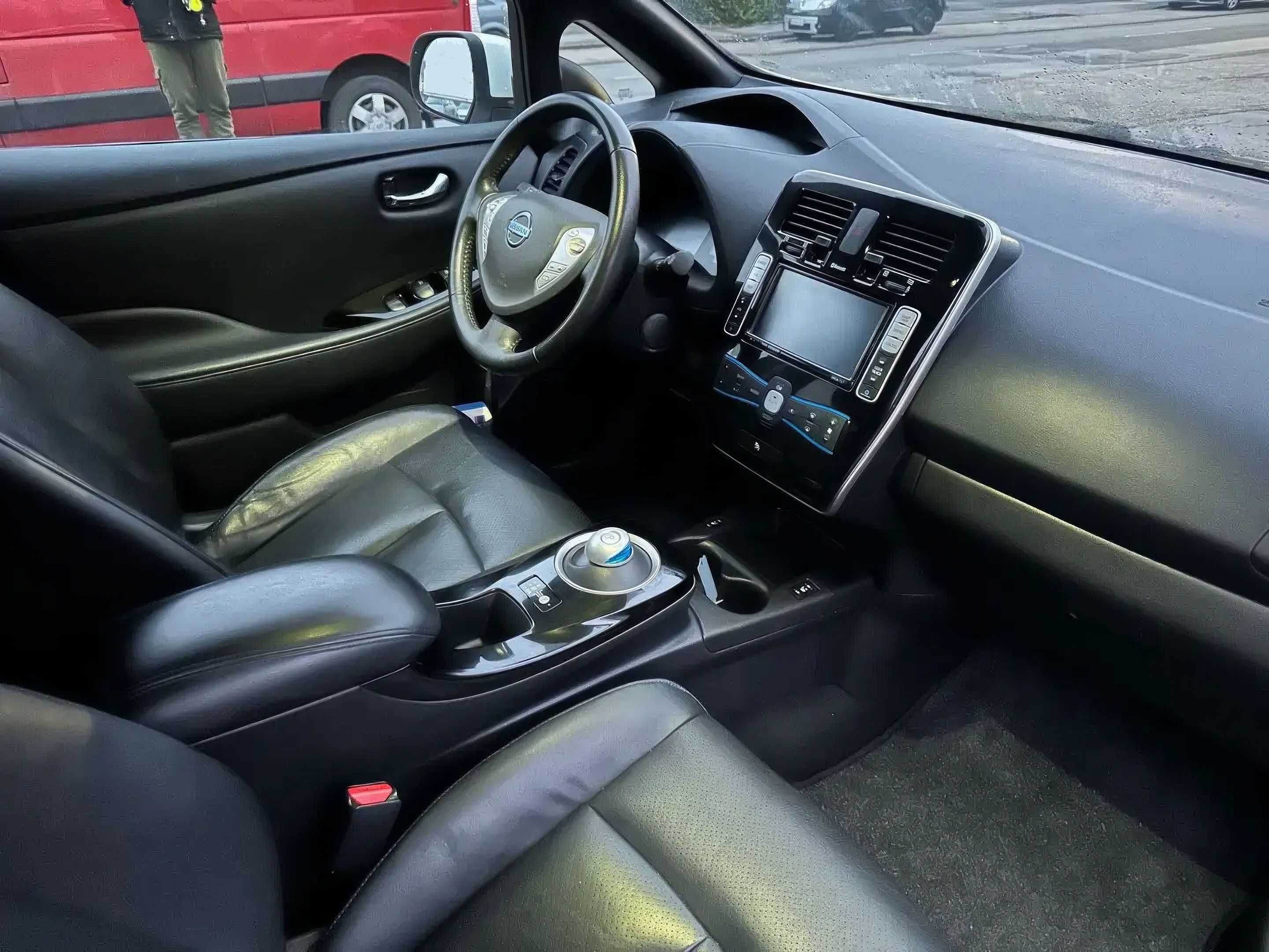 2016 Nissan Leaf